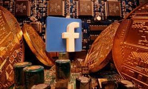 什么是TPWallet？
TPWallet是一款多功能的数字货币钱包，致力于为用户提供一个安全、便捷的区块链资产管理平台。在这个不断发展的数字资产时代，TPWallet逐渐崭露头角，吸引了越来越多用户的关注。

TPWallet使用的区域链是什么？
TPWallet主要基于TPChain（TP链）进行运作。TPChain是一条面向多种应用场景的区块链，具备高效的交易速率、强大的安全性和灵活的合约支持能力。它在设计时考虑到了用户的不同需求，特别是支持多种数字资产和跨链交易的特点。此外，TPChain致力于为实时交易提供保障，这使得在快速变化的市场环境中，用户能够更好地管理自己的数字资产。

TPChain的特点与优势
TPChain在众多区域链中之所以能脱颖而出，得益于其几个显著的特点：
ul
  listrong高性能：/strongTPChain的交易处理能力相较于许多其它区块链更为出色，能够满足大量用户的实时交易需求。/li
  listrong跨链支持：/strongTPChain能够与其他区块链系统进行交互，为用户提供更广泛的资产自由度。/li
  listrong安全性：/strongTPChain采用了多重安全机制，确保用户资产不易受到外部攻击。/li
  listrong灵活性：/strong从智能合约到资产管理，TPChain为不同的应用场景提供了灵活的解决方案。/li
/ul

用户对TPWallet的体验如何？
许多TPWallet的用户在使用过程中的反馈都很积极。他们普遍认为，TPWallet操作界面友好、资金管理简单高效，让他们能够轻松进行资产的存储、转移和交易。此外，TPWallet还定期更新版本，以提升钱包的安全性和用户体验，让用户在使用过程中感受到不断的进步。

TPWallet的未来发展方向
TPWallet并不满足于现有的成就，团队正在积极探索更广泛的应用场景和功能拓展。例如，他们计划增加对更多数字资产的支持，扩展钱包的功能模块以适应不同用户群体的需求。同时，TPChain也在不断其区块链架构，以提升整体网络的性能和可扩展性，为用户提供更好的服务。

相关问题

h4TPWallet的安全性如何保障？/h4
安全性一直是用户在选择数字资产钱包时最为关注的因素之一。TPWallet为此采用了多重安全措施，包括:
ul
  listrong私钥管理：/strong用户的私钥安全存储在本地，未经用户授权无法上传至服务器，减少了被攻击的风险。/li
  listrong多重身份验证：/strong每次交易都需要二次身份验证，确保交易的合法性，避免因个人失误或被盗而导致的资产损失。/li
  listrong实时监控：/strongTPWallet提供实时的交易监控服务，及时提醒用户关于账号的异常活动，提高了安全性。/li
/ul
此外，TPWallet团队也始终关注全球数字资产安全形势的变化，定期推出安全更新，以应对新出现的威胁。这些努力都让用户在使用TPWallet时可以更加安心。

h4如何进行TPWallet的跨链交易？/h4
跨链交易是TPWallet的一大亮点，它为用户提供了更加灵活的资产管理选择。进行跨链交易的步骤相对简单：
ol
  listrong选择资产：/strong用户需要先选择要转移的资产类型，无论是TRC20还是ERC20等各种类型的代币。/li
  listrong输入地址：/strong接下来，用户需要输入目标链上的接收地址。在这一过程中，确保地址的正确性至关重要，以避免资产错失。/li
  listrong确认交易：/strong系统会提示用户确认交易信息，包括转账金额和手续费等，确认无误后即可提交。/li
  listrong追踪交易状态：/strong用户可在交易记录中查看交易的状态，确保资产成功转移。/li
/ol

总的来说，TPWallet通过TPChain为用户提供了一个高效、安全的资产管理平台，未来的不断进步和功能拓展将会让这个钱包在区块链生态中愈加重要。